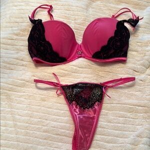 Pink and Black Lace Women's Lingerie Set